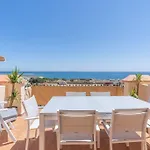 Ar22 Belgravia Club * Εστεπόνα